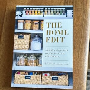 The Home Edit - Paperback - NEW